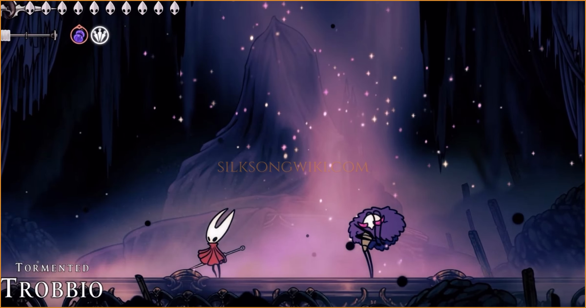 Hornet in combat with the powered-up Tormented Trobbio.