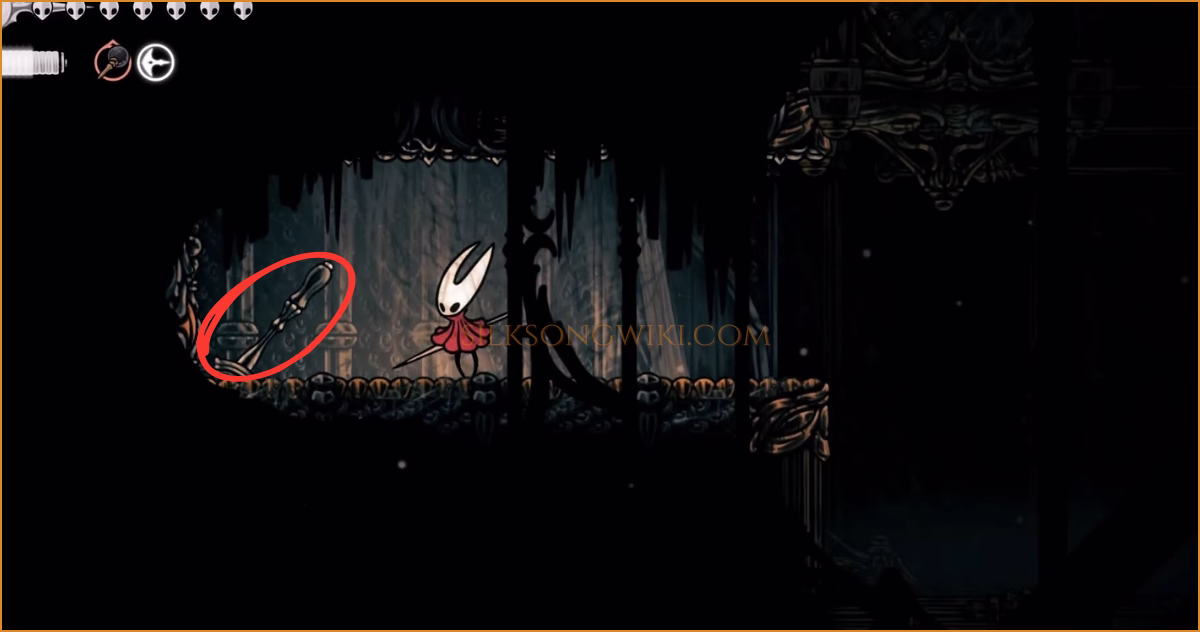 Hornet hits the lever to open the secret room containing the Pale Oil.