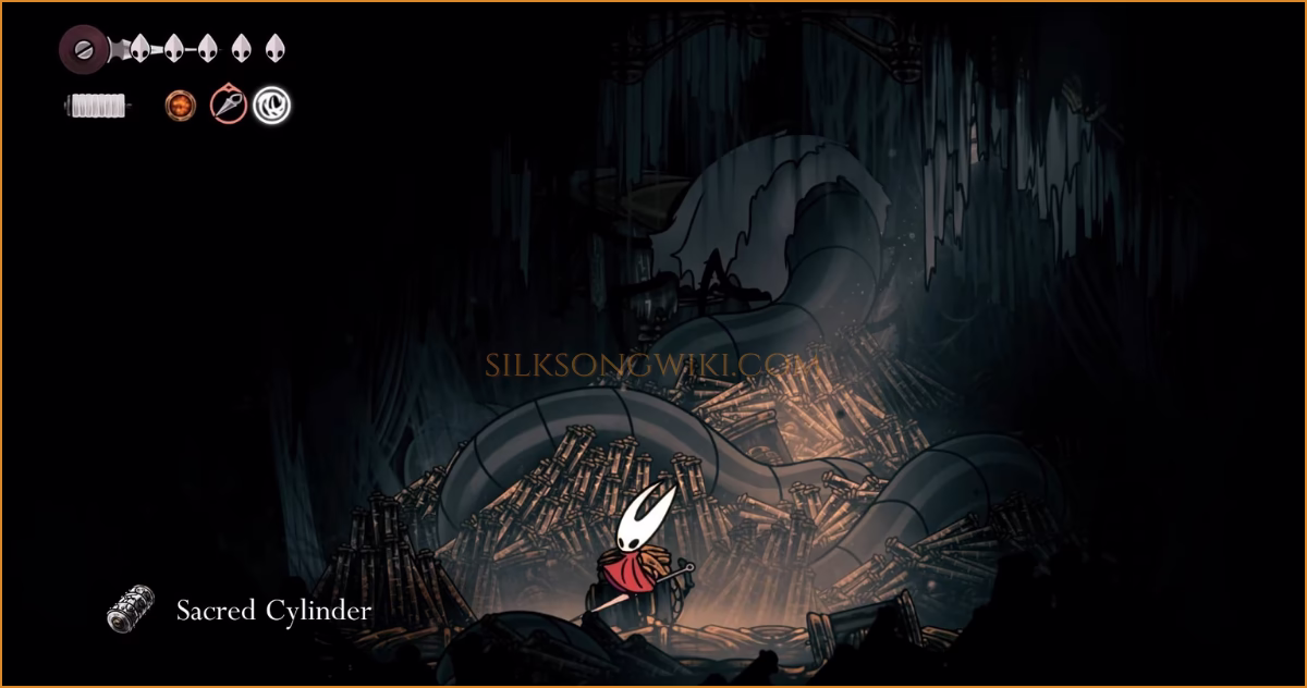 Hornet picking up the Sacred Cylinder in the lower Whispering Vaults.