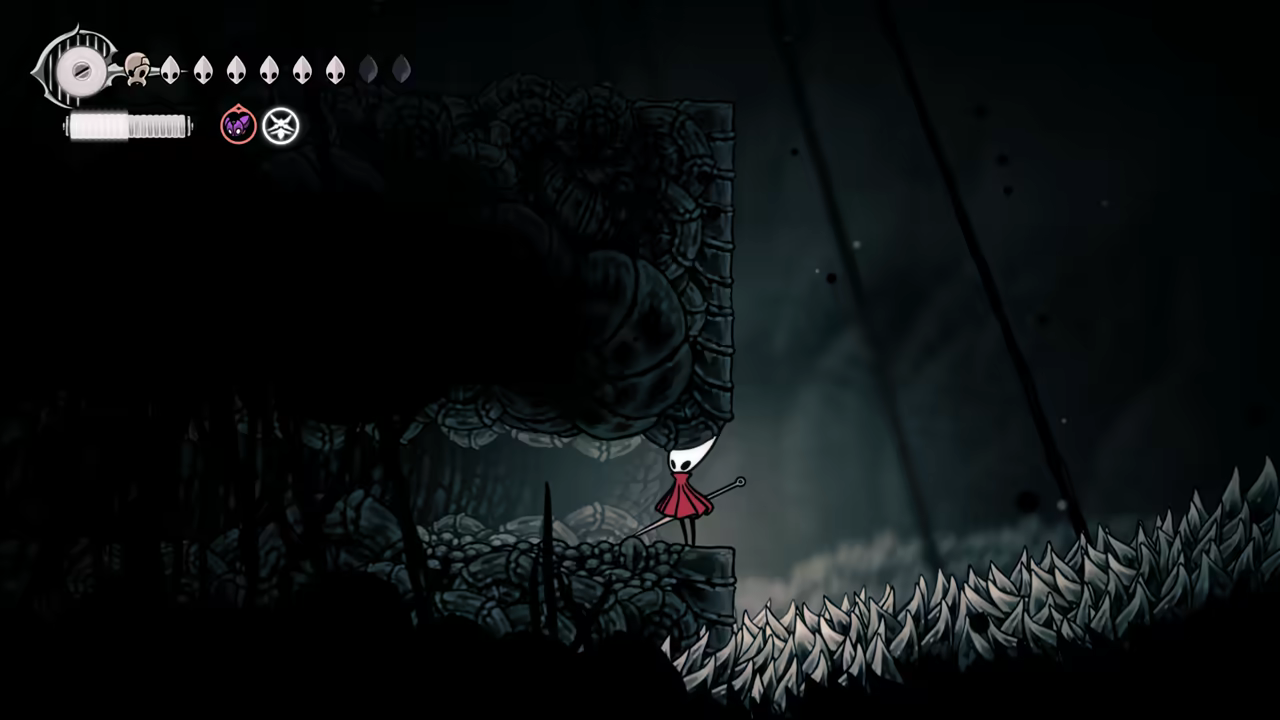A tunnel to avoid enemies.